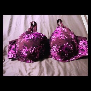 Torrid 50 D, 360 Back Smoothing Bra